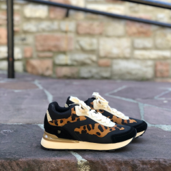 Sneakers animal print